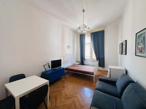 Kiadó Lakás 1074 Budapest 7. kerület 