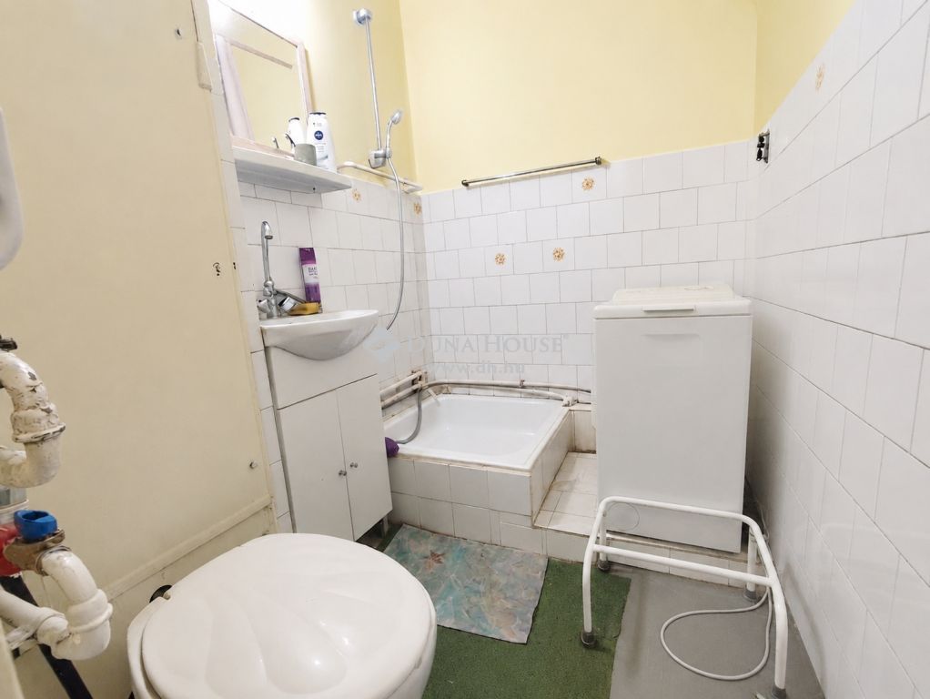 4031 Debrecen — 1/11