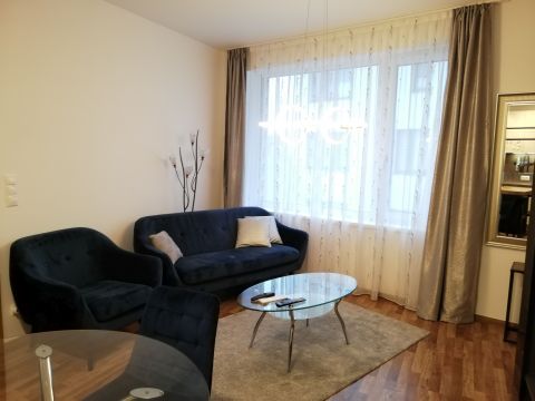 Kiadó Lakás 1093 Budapest 9. kerület Modern, 2021-es építésű lakás saját teremgarázs-beállóval!