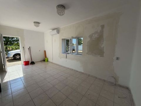Eladó Ház 4271 Mikepércs csendes környezetben eladó ház