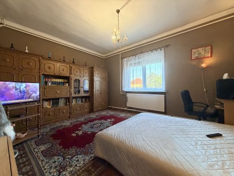Eladó Ház 9781 Egyházashollós 