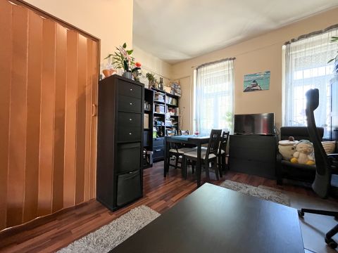 Eladó Lakás 1203 Budapest 20. kerület , Kertkapcsolatos garzon a Tátra tér közelében