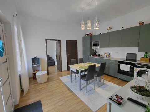 Eladó Ház 1193 Budapest 19. kerület 
