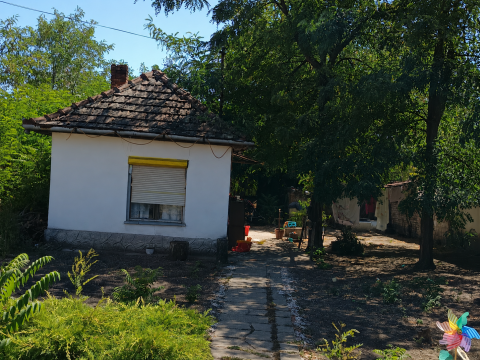 Eladó Ház 2740 Abony , Abony Szelei út közelében 1 szobás ház