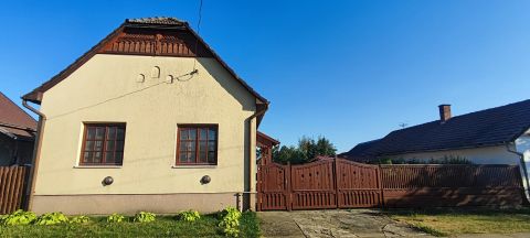 Eladó Ház 5363 Nagyiván 