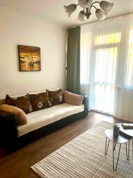 Eladó Lakás 4028 Debrecen Nagyerdő szélén 2 szobás, étkező-konyhás lakás ELADÓ!
