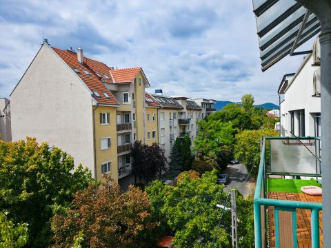 Eladó Lakás 1131 Budapest 13. kerület , Rendezett lakóház, csendes utca-harmonikus otthoni környezet