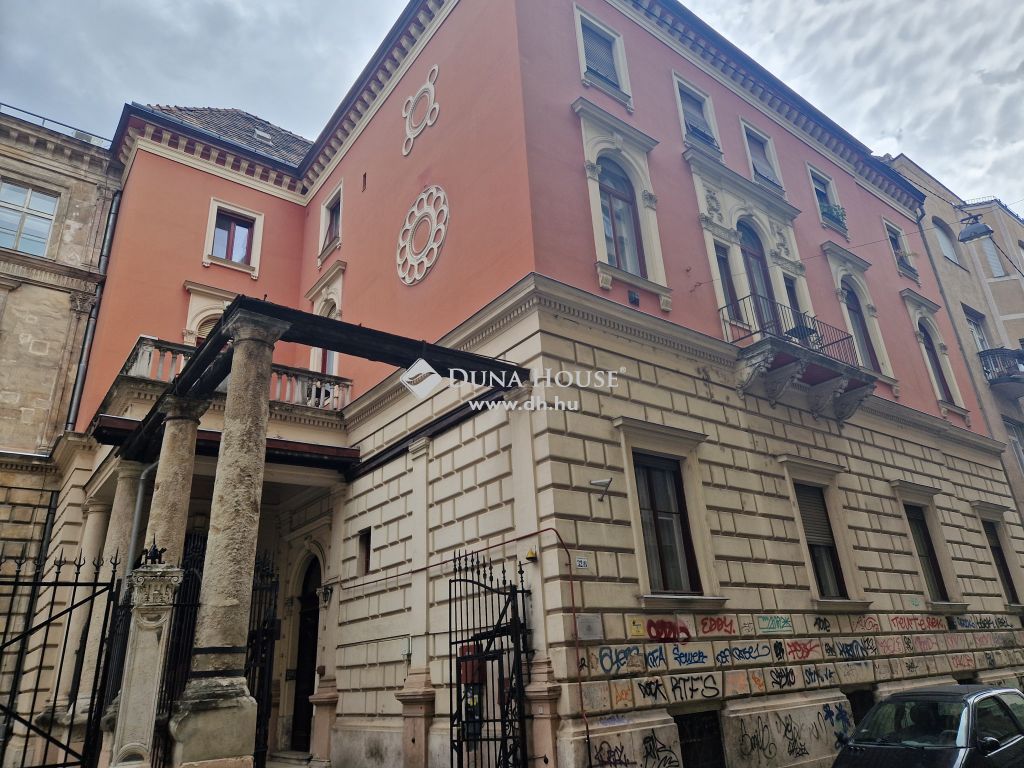 1088 Budapest 8. kerület — 1/18