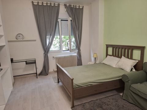 Kiadó Lakás 1027 Budapest 2. kerület Mechwart ligetnél alacsony rezsivel kiadó