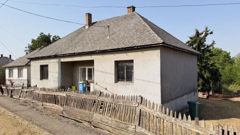 Eladó Ház 3716 Újcsanálos 