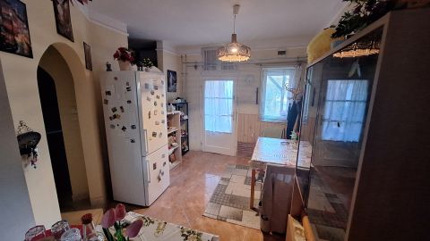 Eladó Ház 7000 Sárbogárd 