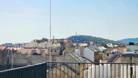 Kiadó Lakás 1084 Budapest 8. kerület , Újépítésű, TETŐTERASZOS penthouse - szaunával,autóbeállóval