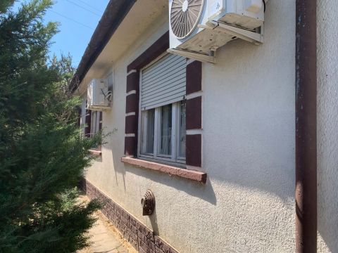 Eladó Ház 2737 Ceglédbercel , Vasút közelében