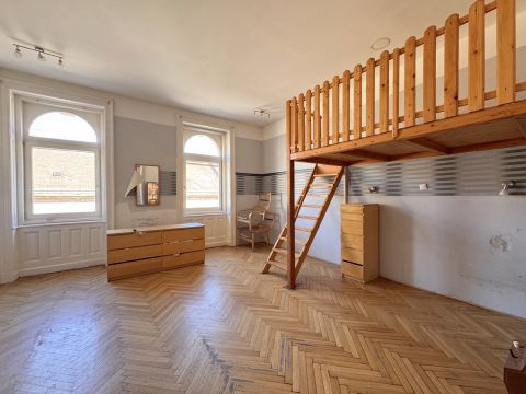 Eladó Lakás 1081 Budapest 8. kerület 