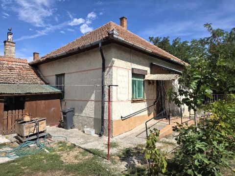 Eladó Ház 5451 Öcsöd 5451 Öcsöd, Csendes