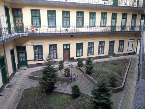 Kiadó Lakás 1081 Budapest 8. kerület , Népszínház utca, M4 metróállomáshoz közel