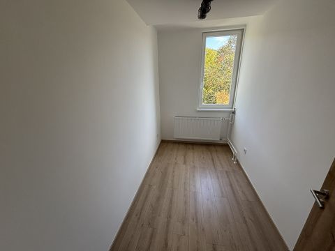 Eladó Lakás 2800 Tatabánya 