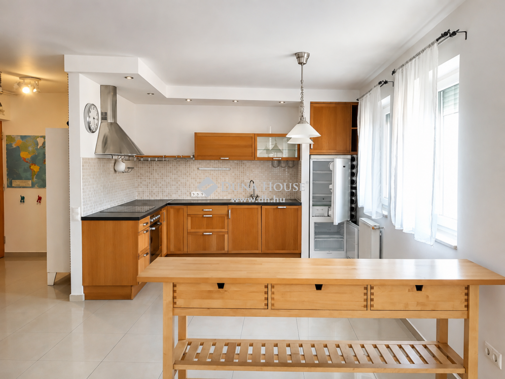 9200 Mosonmagyaróvár , Belváros — 1/12