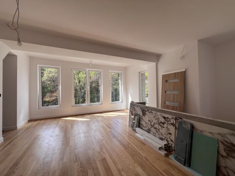 Eladó Lakás 1025 Budapest 2. kerület , Új építésű, természetközeli otthon a Szépvölgyi úton