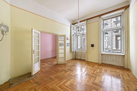 Eladó Lakás 1053 Budapest 5. kerület 