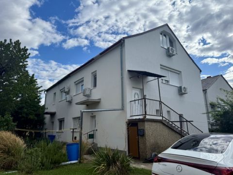 Eladó Lakás 7632 Pécs 