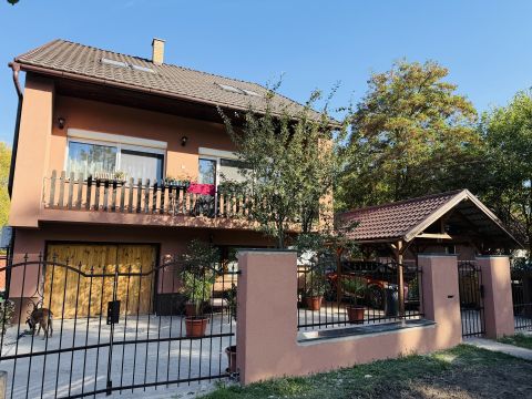 Eladó Ház 2531 Tokod 