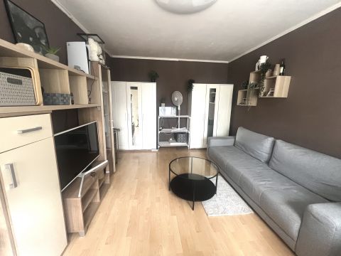 Eladó Lakás 1191 Budapest 19. kerület , Kis lakás, Hatalmas lehetőség!
