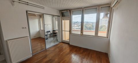 Eladó Lakás 8900 Zalaegerszeg 