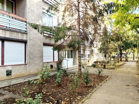 Eladó Lakás 5600 Békéscsaba 