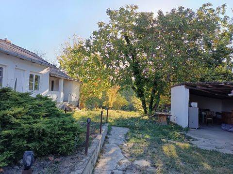 Eladó Ház 8691 Balatonboglár Csendes helyen