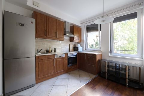 Kiadó Lakás 1082 Budapest 8. kerület , Corvin Sétány