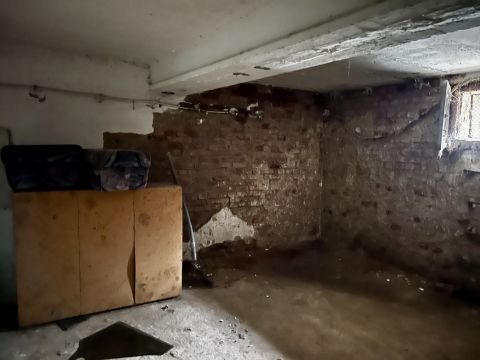 Eladó Tároló/Raktár 9700 Szombathely Kórház közelében