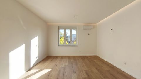 Eladó Lakás 1138 Budapest 13. kerület , 13. KERÜLET, MEGÁLMODOTT OTTHON MINDENHEZ KÖZEL!